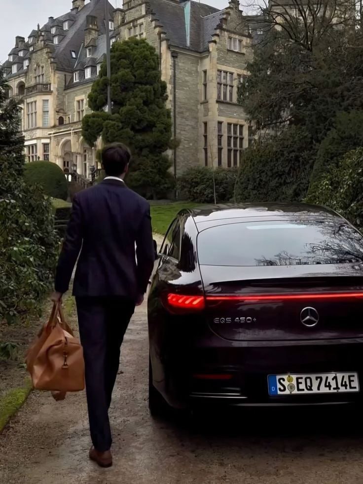 oldmoneyposts's tweet photo. Live elegantly. Move quietly. Remain timeless. https://t.co/mzfYeCfgrO