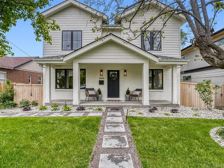 PFinneyHomes's tweet photo. Patrick Finney Denver Realtor Sells 4500 W 31st Avenue for $2.15 Million

https://t.co/Z5hJl8eP6R https://t.co/2RNBwNG9MC