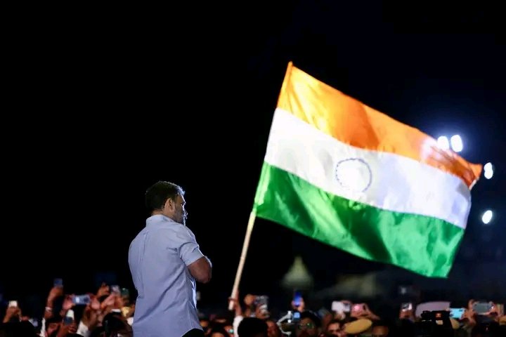 Newspoint__'s tweet photo. नेता विपक्ष राहुल गांधी ने आज कोटा में हजारों छात्रों के साथ संवाद किया।

@RahulGandhi https://t.co/TiaWuw4VfC