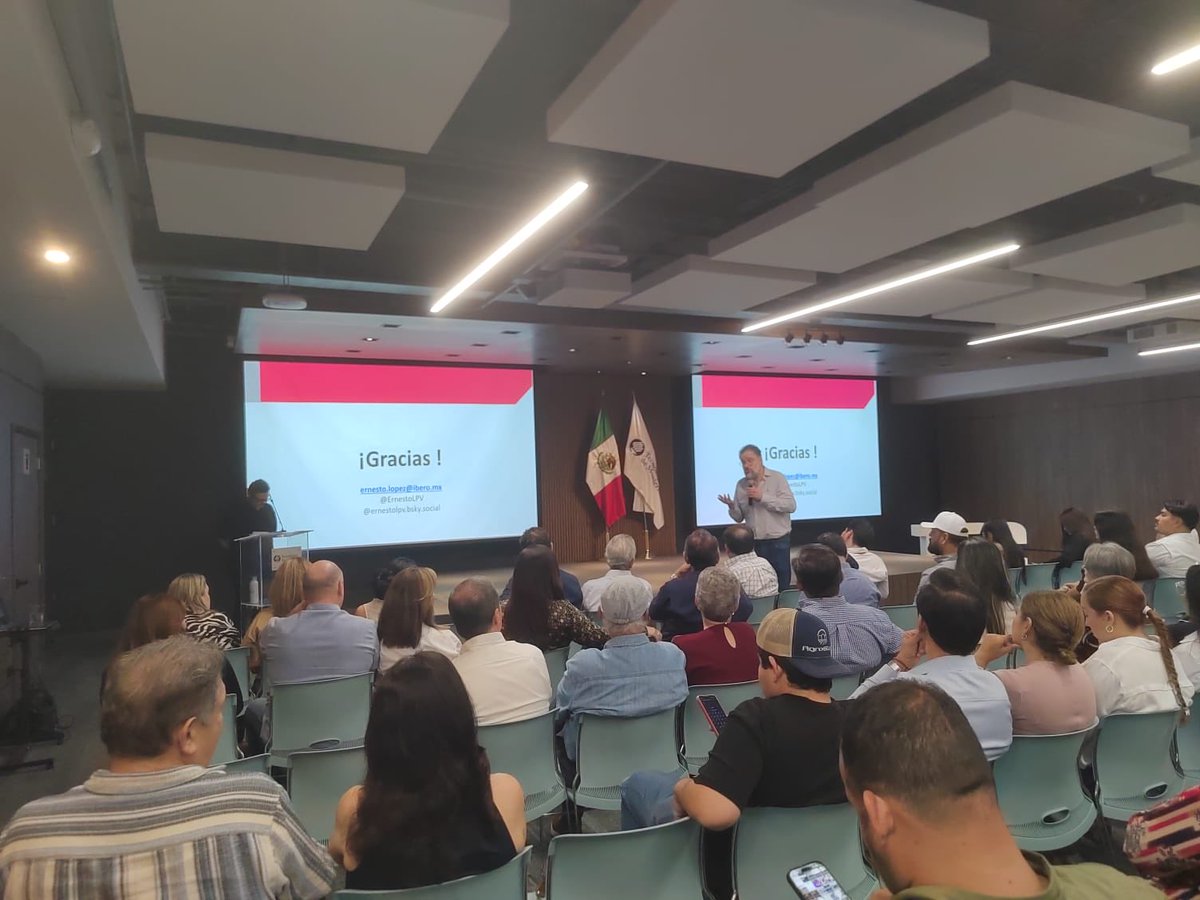 ceprevsin's tweet photo. 𝗔𝘀𝗶𝘀𝘁𝗶𝗺𝗼𝘀 𝗮 𝗹𝗮 𝗰𝗼𝗻𝗳𝗲𝗿𝗲𝗻𝗰𝗶𝗮 “𝗦𝗲𝗴𝘂𝗿𝗶𝗱𝗮𝗱 𝗖𝗶𝘂𝗱𝗮𝗱𝗮𝗻𝗮 ¿𝗤𝘂𝗲́ 𝗻𝗼𝘀 𝘁𝗼𝗰𝗮 𝗽𝗮𝗿𝗮 𝗹𝗮 𝗿𝗲𝗰𝗼𝗻𝘀𝘁𝗿𝘂𝗰𝗰𝗶𝗼́𝗻?”, impartida por el coordinador del Programa de Seguridad Ciudadana de la Universidad Iberoamericana, Ernesto López. https://t.co/qvL4XFaJNL