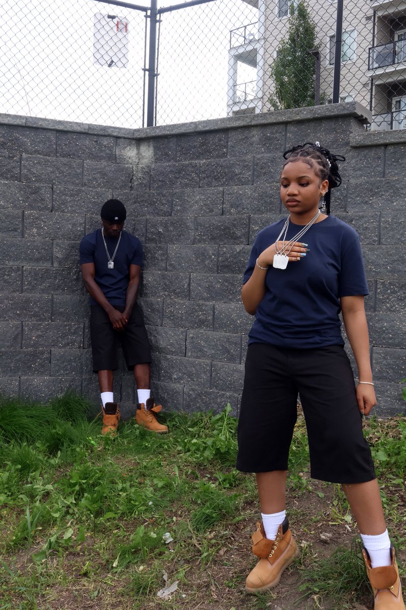 seventeenfrnds's tweet photo. ‘FAMILY MEMBER’ 2-in-1 DOG TAG CHAIN 

ONLINE NOW
JOIN THE FAMILY 🏴

https://t.co/RJmX6BXoDI

PHOTOS BY TIMIAKIN

🇳🇬🇨🇦🇺🇸🇬🇧 https://t.co/DRbsJGLKIW
