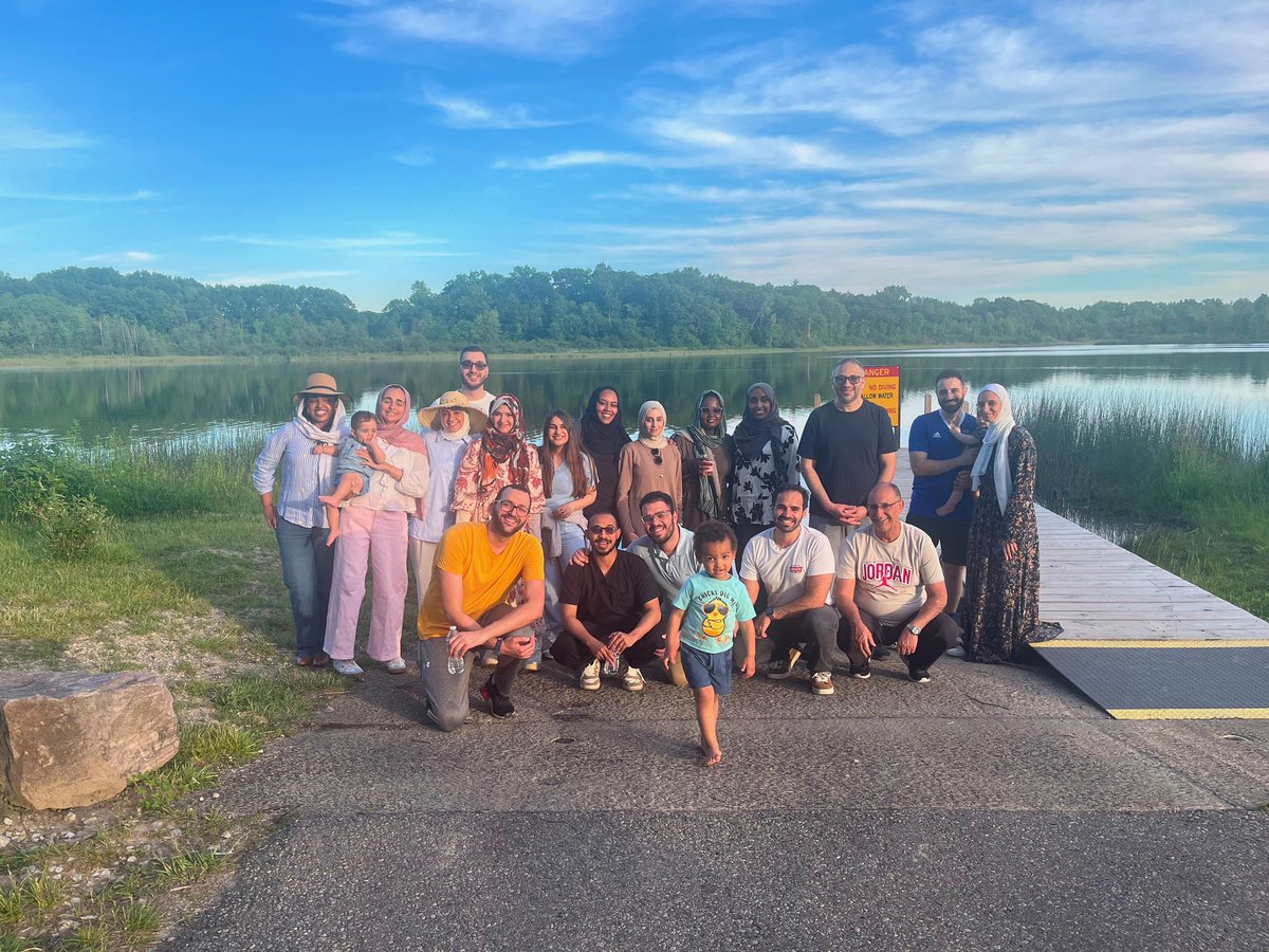 HurleyMSUPeds's tweet photo. Resident graduation picnic 2026! Love that our residents celebrate each other ❤️ https://t.co/8AqSE4bwnM