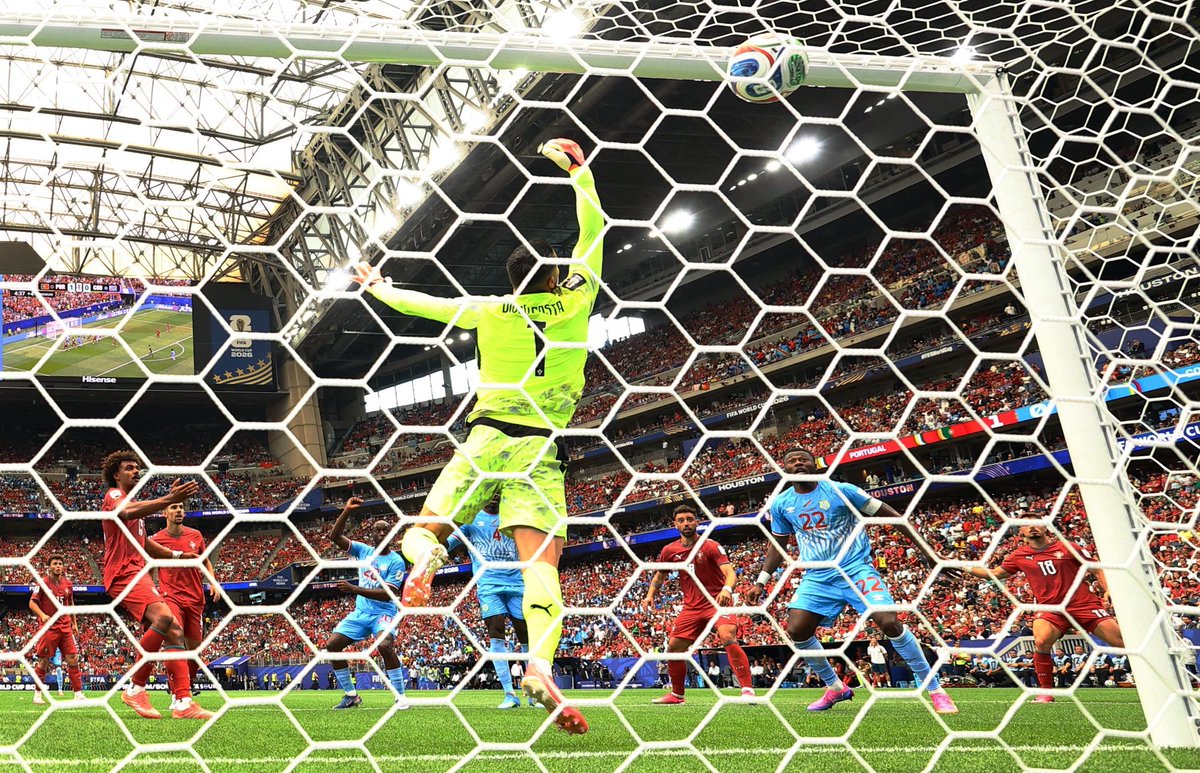 JacobsBen's tweet photo. A first World Cup goal for Yoane Wissa.🇨🇩 https://t.co/SSNA8n4Wvi