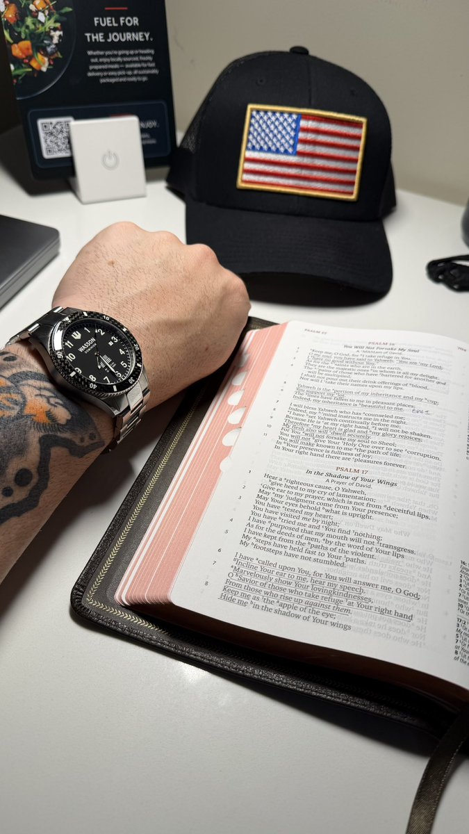 ChrisHuff's tweet photo. #KnowTheTime
#StudyTheWord
#BeAnEverydayPatriot https://t.co/fLxElsB1Ob