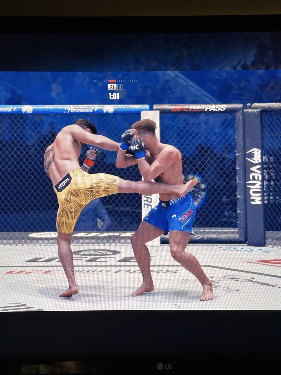 ComicCapital1's tweet photo. @EASPORTSUFC Please let us remove these impact effects https://t.co/svlJk1VbMh