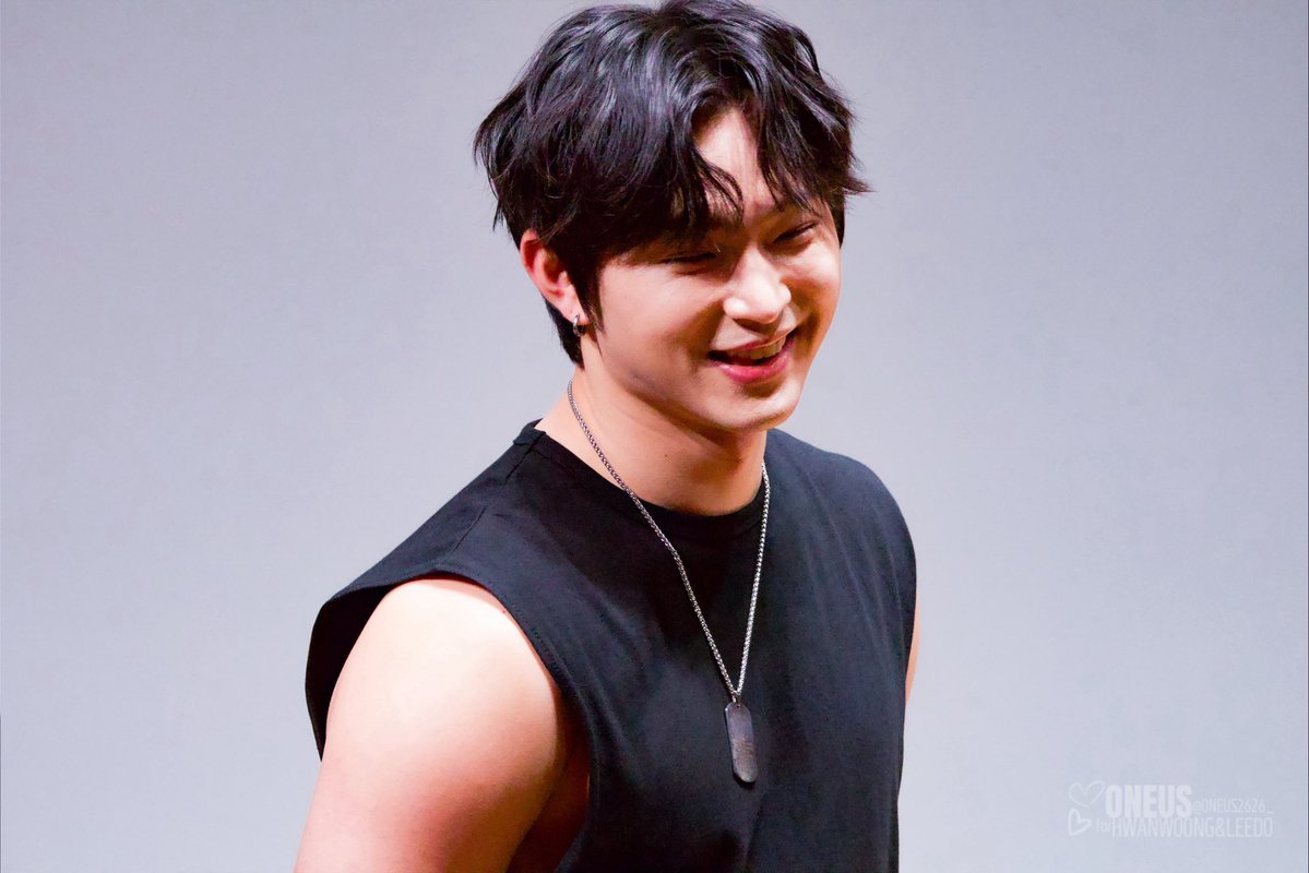 ONEUS2626_'s tweet photo. 260528 Under도쿄 팬싸

#ONEUS #원어스 #이도 #김건학 #LEEDO #イド https://t.co/LDPlKOtbrc