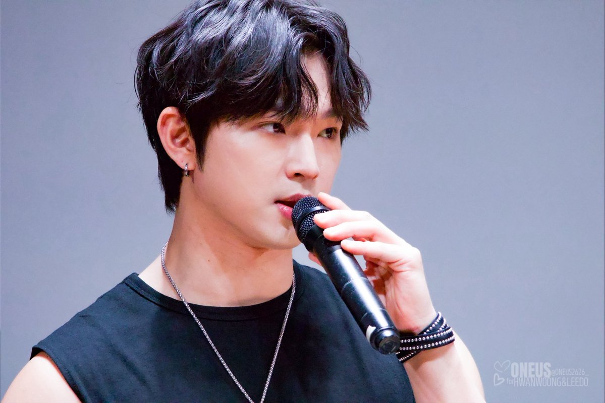 ONEUS2626_'s tweet photo. 260528 Under도쿄 팬싸

#ONEUS #원어스 #이도 #김건학 #LEEDO #イド https://t.co/LDPlKOtbrc