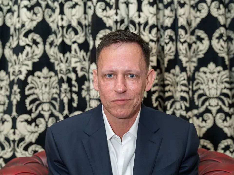 joshforprogress's tweet photo. 🚨BREAKING: Hacktivists have LEAKED a list of 113 high-profile elites a part of Peter Thiel's own secret society Dialog, per WIRED.

Jared Kushner, Elon Musk, Ted Cruz, Cory Booker, Joseph Gordon-Levitt, and Ezra Klein are among those listed. https://t.co/rnfkqZSZGw