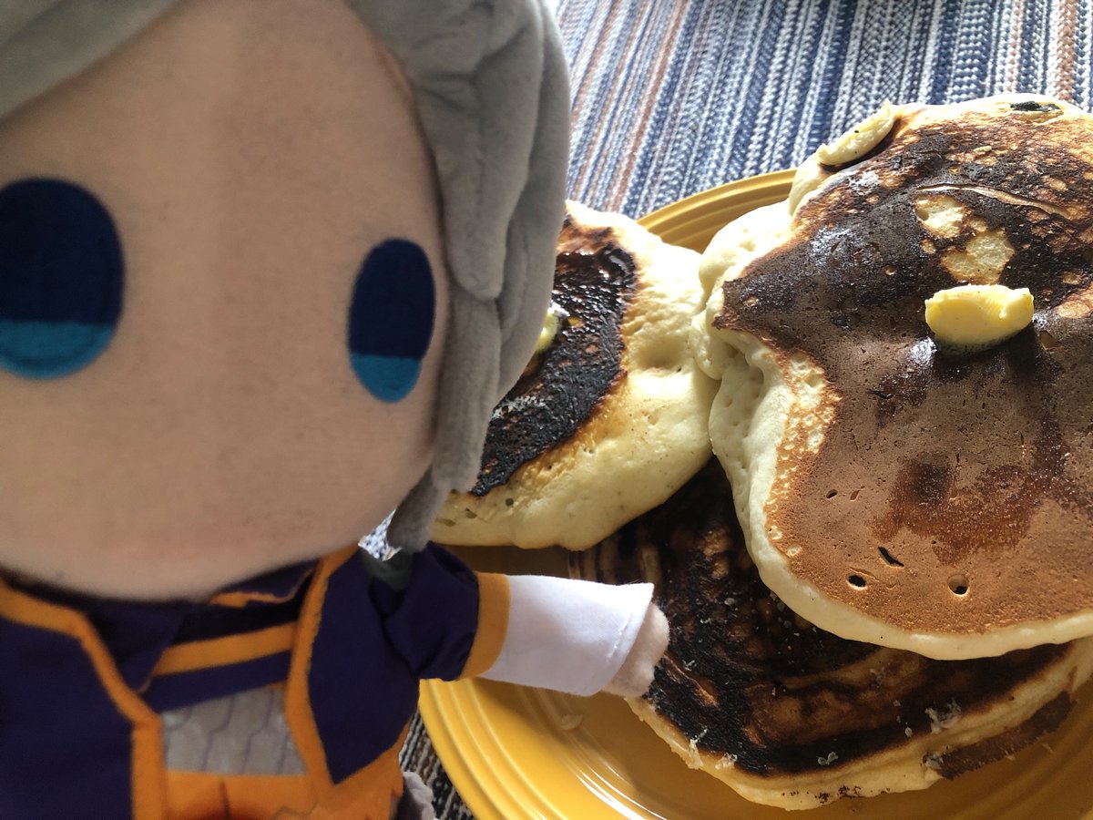 robophantasm's tweet photo. Kuja those aren’t for you https://t.co/zpSW5ICqKC
