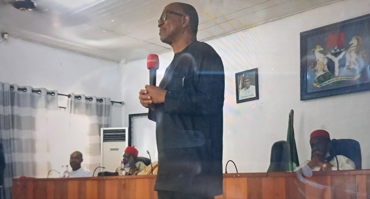 OselokaHObaze's tweet photo. On 24th March, 2022,  all the monarchs representing Anambra State 177 communities gathered at Government House Conference Hall in Awka.  Not far from there, at the Local Government Conference Hall, the Presidents-General of the 177 communities also gathered. It was for a simple, singular and graceful purpose. Call it the anointing.

It was on that day that @PeterObi formally declared that he intended to run for the Nigerian Presidency. He planned to run hard and to win. It was  not a personal  mission: it was for the people. @PeterObi made a simple request: the prayers and blessings from the Royal Fathers and elected community leaders for the success of his mission.  He got his wish in both instances. 

The Anambra Traditional Rulers prayed for Obi and in keeping with customs did the traditional igòr òfo.  The PGs did likewise, along with anointed men and women present. At both sessions the rulers and leaders conferred Grace and Resilience on @PeterObi.  They then sent him forth. He has never looked back ever since. 

According to Igbo mythology and custom,  he who's father sends on the errand to collect a debt or covet some goods, kicks down the front door. And so, perhaps, it has been with PO's political story. 

Many who were not privy of the blessings of 24th March, 2022 and the Graces and Resilence it might have conferred on PO, have wittingly or unwittinly gone after him to their own detriment.  Every effort to block him crumbles soon enough. Some who are still trying to pull him down, might meet the same fate.  The Grace of God transcends superstitions and the voice of the people, quite often;  is the voice of God. 

The Igbo word Odera connotes  divinity's fait accompli. Perhaps, there is still some lessons for PO's kith and kin, and his other traducers, who dare to gang up against him either personally or via official fiats.  

Just wondering out loud and sharing an insider's perspective.