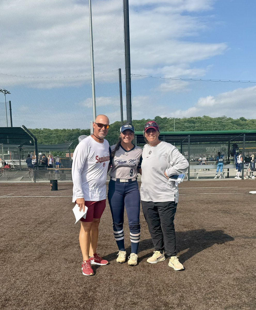 CressleyP9's tweet photo. What a great way to start our summer, going 7-1 in Kansas City this weekend.

Thank you @DDSBandEvents for a great camp. And thank you @GamecockSoftbll @FSU_Softball @DukeSOFTBALL @GaTechSoftball  for all the great feedback back https://t.co/otHP3dlEqG