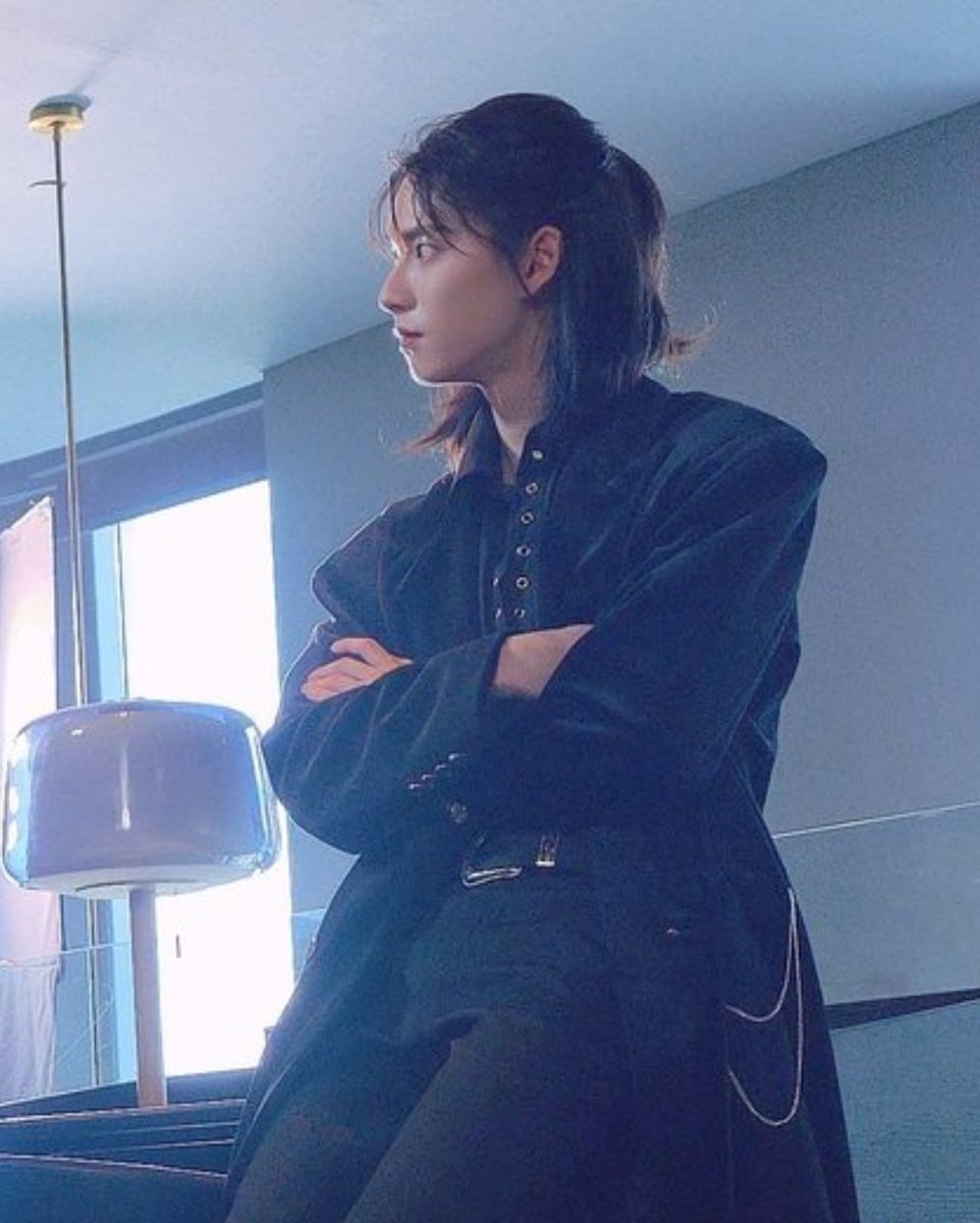deargabss's tweet photo. The Grim Lover Q3
#รักลืมตายQ3 

“why are you                                    “why are you 
still here?”                                           still alive?” https://t.co/3WFHJZf0Vg