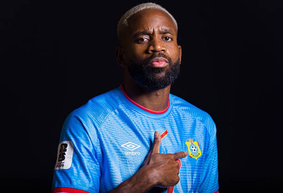 Tomisin_Alasiri's tweet photo. How una see am? 

@AnthonyOkachi @Bakambu17 😁😁😁 https://t.co/wxyvUaLvqD
