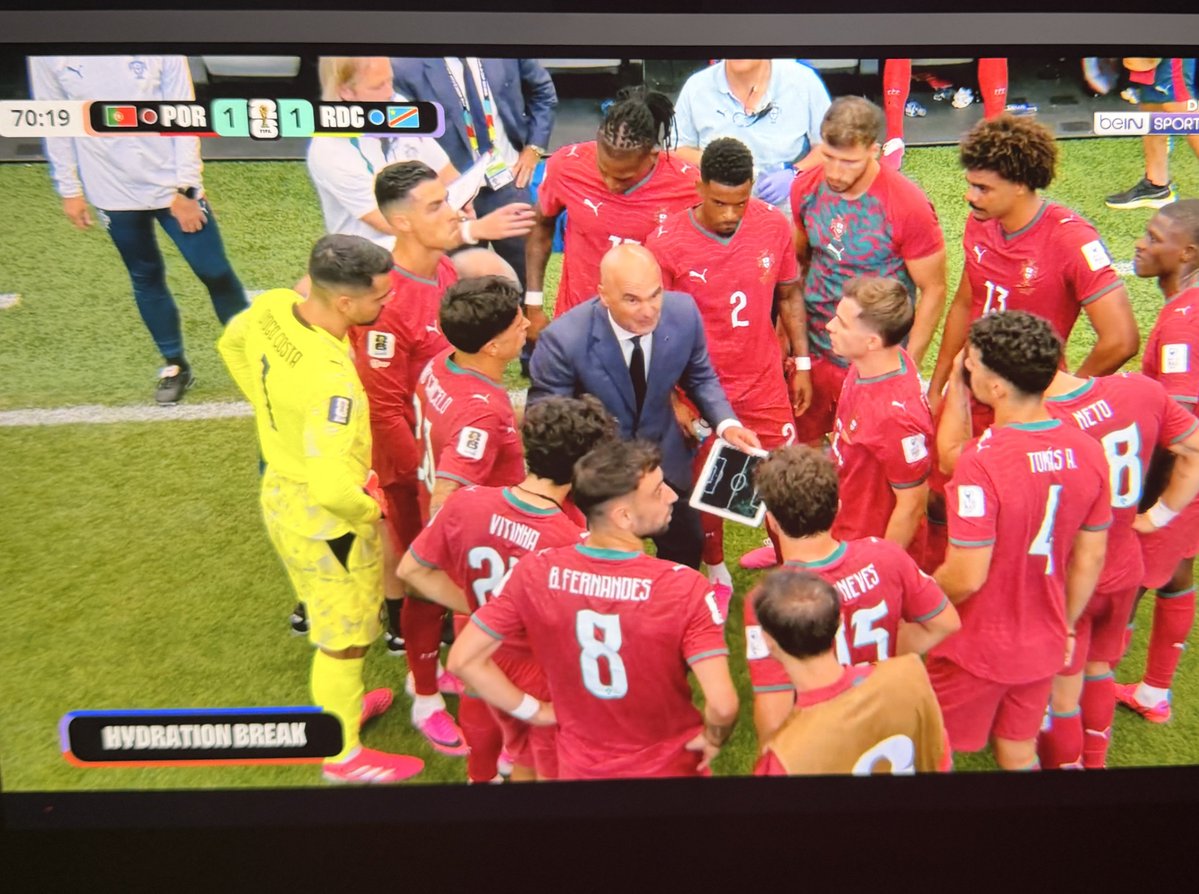VibronsFoot's tweet photo. Pour ceux qui contredisaient.
La « pause fraîcheur » est un 1/4 temps, indiscutablement.
Et ça n’est pas notre sport. https://t.co/Aoxppb4kUE