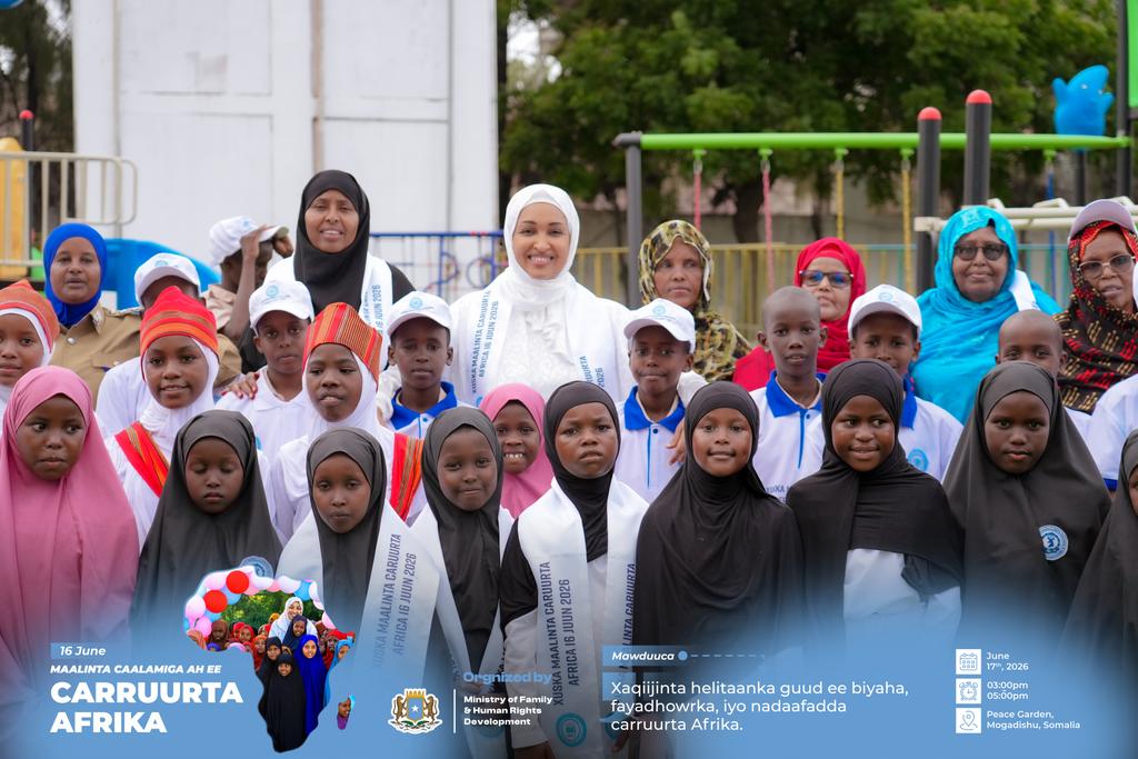 mfhrdso's tweet photo. Minister of Family and Human Rights Development of the Federal Government of Somalia, H.E. Amb. @KhadijaMakhzumi, today participated in the commemoration of the Day of the African Child in Mogadishu.

This year's theme, “Ensuring Universal Access to Water, Sanitation and Hygiene for Children in Africa,” highlights the importance of safeguarding every child's right to a healthy and dignified future.

The Ministry reaffirmed its commitment to advancing children's rights and promoting their wellbeing across Somalia.

#DayOfTheAfricanChild #DAC2026 #ChildRights #Somalia