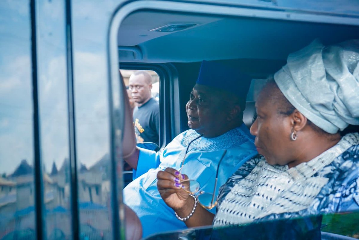 ladiadebutu's tweet photo. Today was more than a homecoming. It was a powerful statement that Ogun State deserves the best.

Myself and my Deputy Governorship Candidate, Alhaja Lateefat Sowunmi-Kolapo were delighted to join the State Chairman of our great party, Hon. Abayomi Tella, members of the State Working Committee, and thousands of party faithful to welcome Senator Iyabo Obasanjo back to the Peoples Democratic Party.

Her return, alongside the return of thousands of her supporters reflects the growing conviction across our state that Ogun people are tired of a government that has become disconnected from the realities of the people. Our citizens deserve leadership that is transparent, compassionate, accountable and genuinely committed to their welfare.

The message from today's gathering was loud and clear— Ogun State is ready for a new direction. A direction built on inclusion, responsible governance, economic prosperity, and leadership that listens.

Together, we will restore hope, rebuild trust in government, and create an Ogun State that works for everyone.

The movement continues to grow. The future is calling, and together, we shall answer.

PDP… Power To The People!