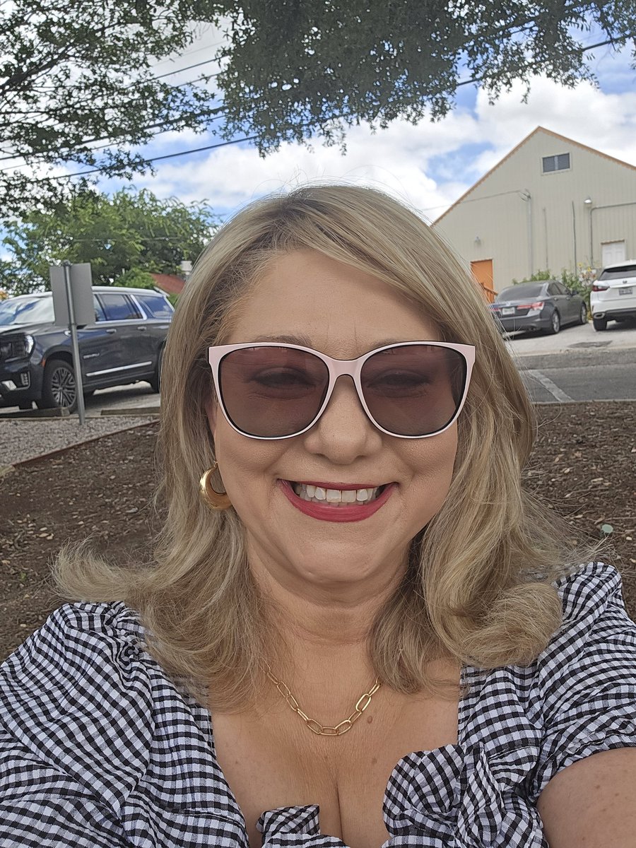 Becky Singleton (She/ Her) tweet media