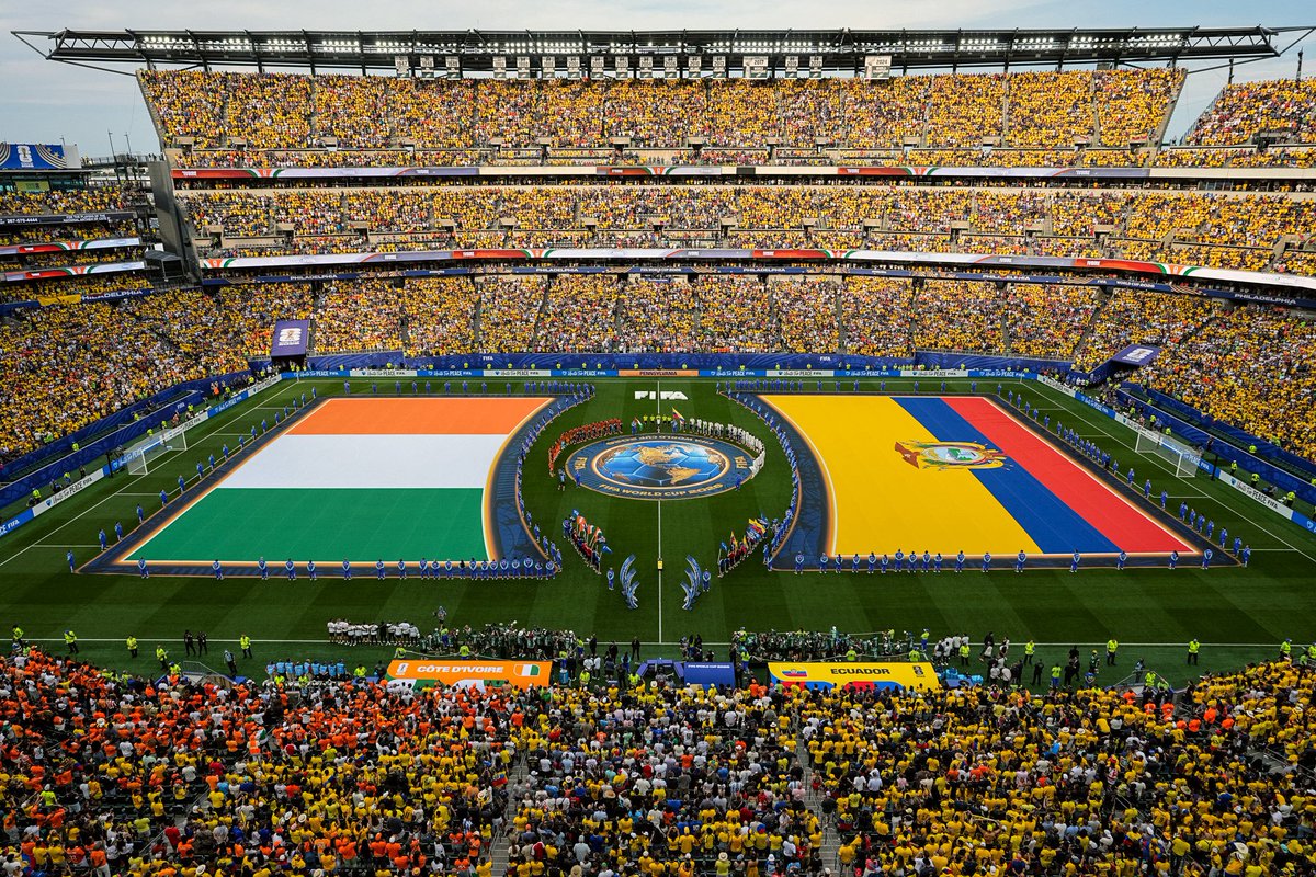 LFFStadium's tweet photo. New look for this summer 😌 https://t.co/8j5iY3XPDO