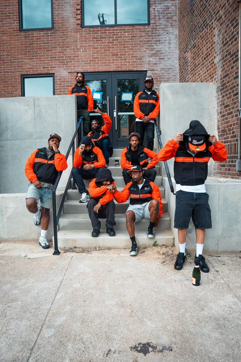 YoungSport92's tweet photo. Flourish Collection 10 Will Be Available Tomorrow 6.18 online. 
https://t.co/hYfAOeNWWg at 11am. 

- Pro Series Lightweight Windbreaker 
- New Era 2 Toned Fitted Hat
- New Era Leather Fitted 
- Sacred Team Tee (White) 
- Sacred Team Tee (Black) https://t.co/zkVR1W2Fe0