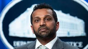 Williams47554Jl's tweet photo. Why hasn't one chicken shit law maker or Fake News anchor asked Krash Pathell why he dug  Charlie's crime scene out the next day and repaved it two days later on a Sunday? Not one so Called journalist, not one Democrat or Republican WHY!!! https://t.co/ORrLdnIXx9