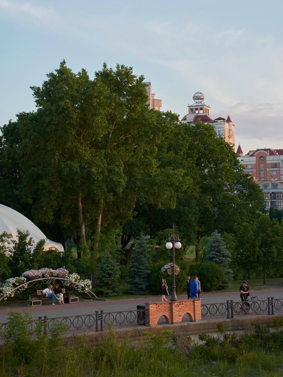 ALossenko's tweet photo. Київ.Оболонь. https://t.co/IA8d0raod4