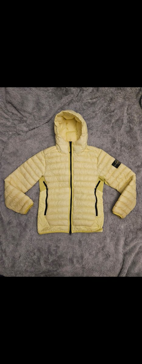 Stylez_Council's tweet photo. STONE ISLAND 
Micro Yarn Down Puffer Jacket In Lemon
Very Good Used Condition.See Last 2 Pics For Small Marks.
Size-Small, PTP 20"
CERTILOGO AVAILABLE ON REQUEST
£165 Delivered 
#stylezcouncil #stoneislandtalk #stoneislandforsale #stoneislanduk #stoneislandcasuals @T_C__B_S_T 🍻 https://t.co/mQHZDqw0hC