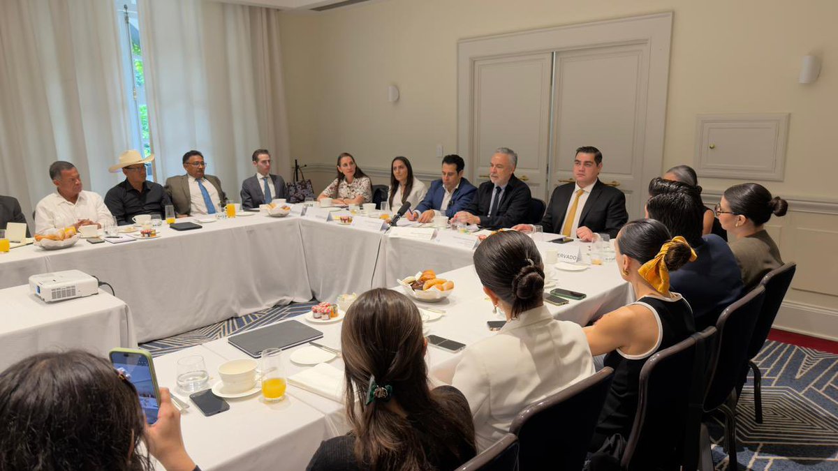 aramirezcuellar's tweet photo. En la CDMX, preparando el Primer Encuentro Nacional de la Reforma Anticorrupción y contra la Impunidad. Nos vemos en agosto de 2026. https://t.co/p0gEm99n1A