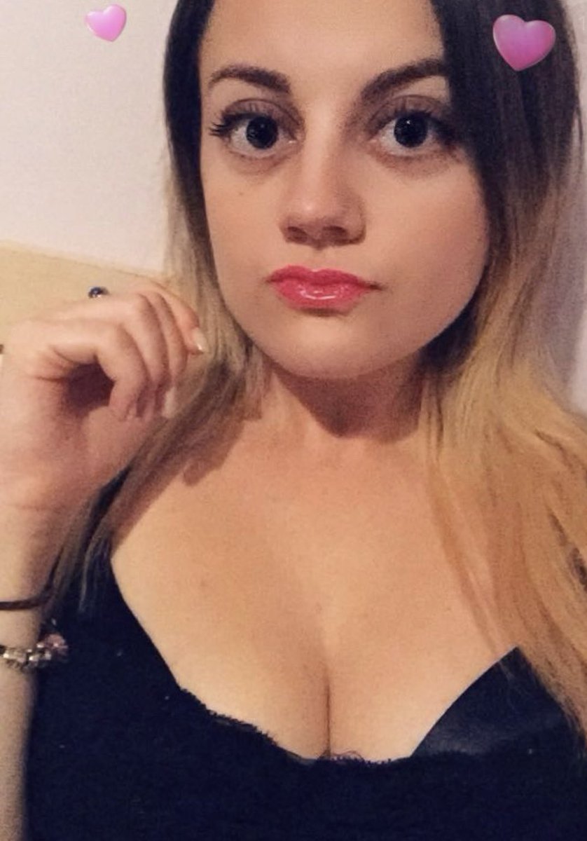 emiliasegreto's tweet photo. Hate me cause you ain’t me 😂🤣 #bitchdontkillmyvibe #killwithkindness #slut #whore #cumslut #daddysprincess https://t.co/IKUNhI1FiR
