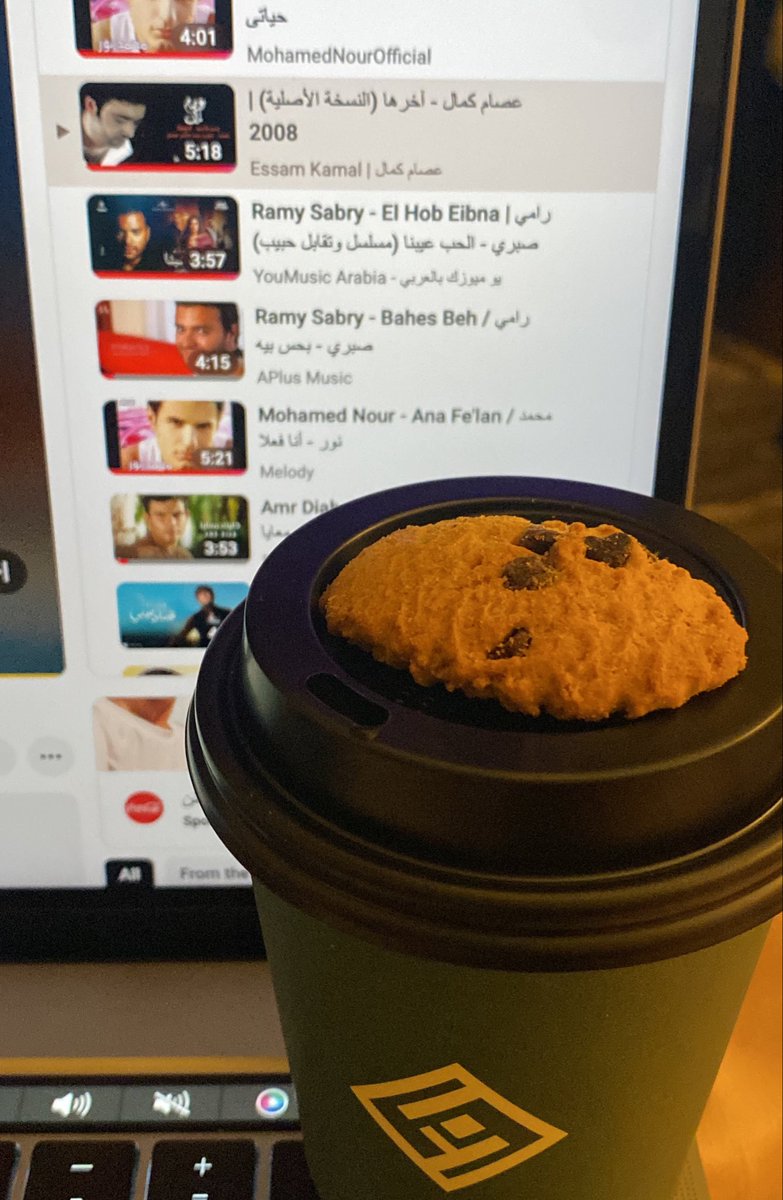 awluvj's tweet photo. هواجيس ما قبل التخرج: https://t.co/XvbYwO9T6b