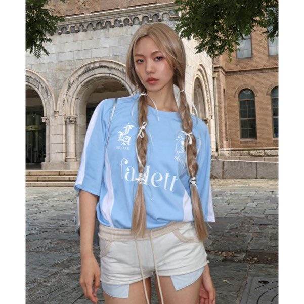 kayjay0499's tweet photo. [SALE] FALLET - Sports Club Football Jersey ฮิตมากกกกกกกกกก 💘⚽️
 
เสื้อ Jersey Black / Blue 1,250 (-45%) 
𐔌Black / Blue 
𐔌 M 45"・L 47"

พร้อมส่ง แมสด่วนได้ค่า 📷 https://t.co/4XeCz1SqQ0
#พรีเกาหลี #กดเว็บเกาหลี #Falletพร้อมส่ง #เสือfallet https://t.co/g7RAKG4pb9