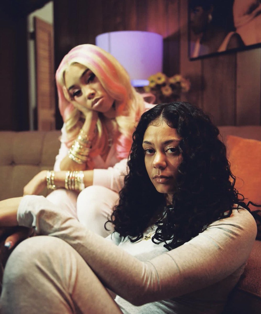 kycvntg's tweet photo. Karrahbooo and Anycia by Akhbar in Atlanta (2025) https://t.co/4oy8IkGfE4