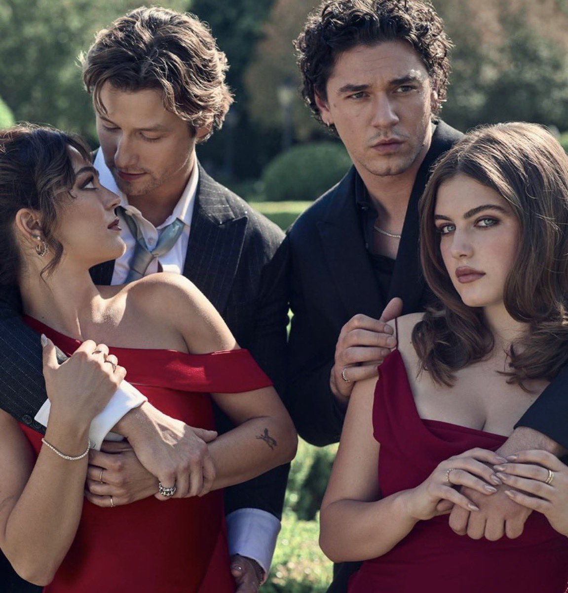 offcampusseries's tweet photo. GQ: “Now on the third week of production, what can you tell us about where Garrett finds himself next? How much of Hannah Wells and Garrett are we seeing?”

BC: “You're going to get a good amount of Hannah and Garrett again this season. We have another arc. Dean and Allie are the main focus this season. We're only two weeks in, but I'm already extremely proud of Stephen [Kalyn] and Mika [Abdalla]. Fans are going to be really, really, really happy with what they get from the two of them. I can't say a damn word about Garrett. You will just have to watch the show.”https://t.co/dNnLSvNv4X