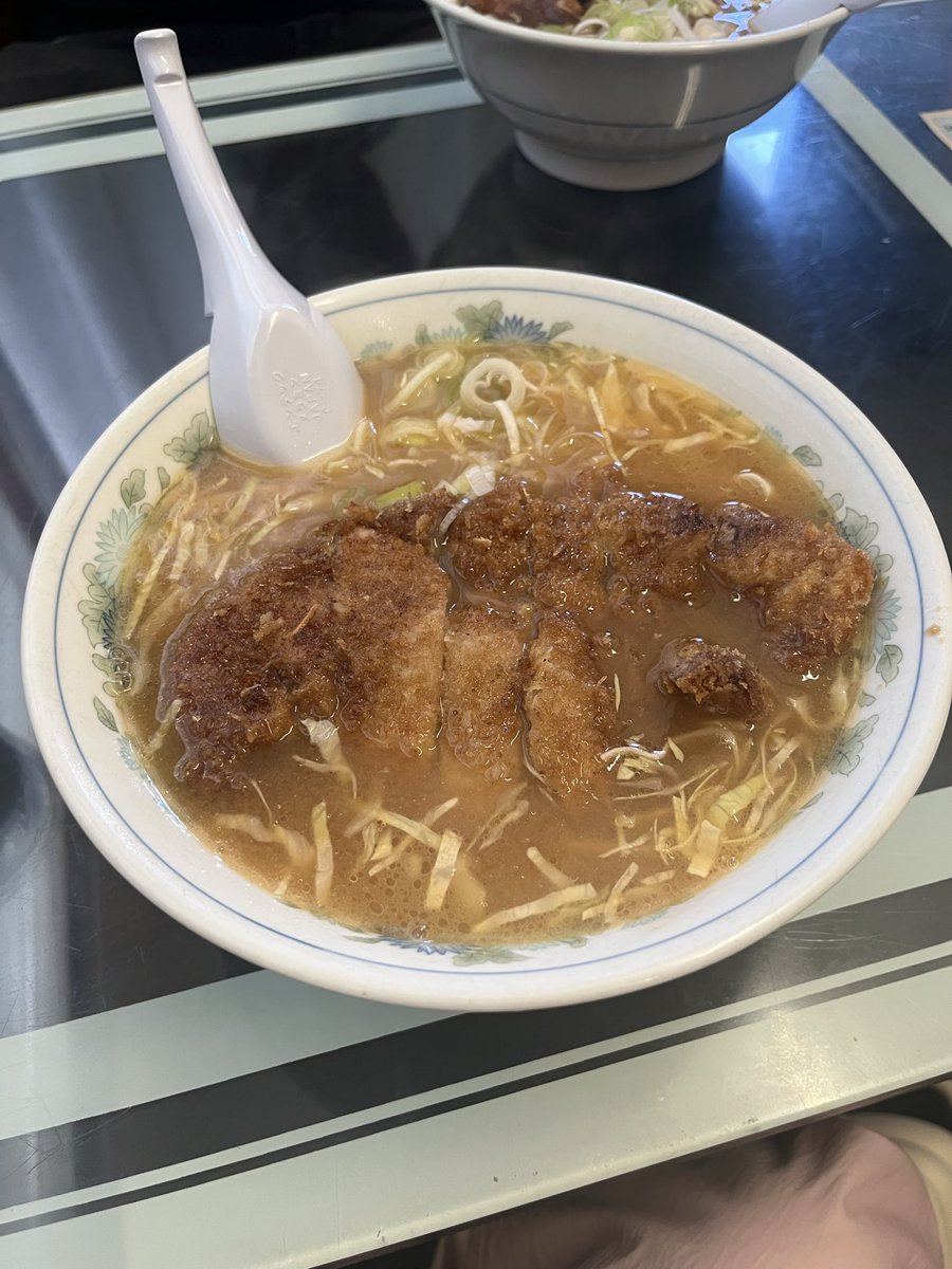 xnDo3dnjOGjGoF's tweet photo. 何年ぶりかなぁ🤔やっぱり美味しい♥️遠いから、なかなか💦 https://t.co/roQW54kA64