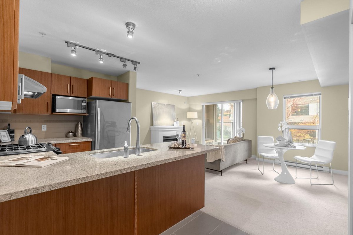 Glamhousing's tweet photo. Your Dream 1-Bed, 1-Bath Saffron Condo in Richmond – First-Time on Market at $498K! DM to Book Your Private Tour Today! 

Step into effortless luxury at this bright and inviting 1-bed, 1-bath Saffron condo – a first-time-to-market gem by legendary builder Ledingham McAllister (since 1905!). Perfect for young professionals, savvy first-time buyers, and smart investors chasing transit-connected living in bustling Richmond. Enjoy an open-concept layout, gourmet kitchen with granite counters and stainless appliances, plus spa-like bathrooms featuring a luxurious soaker tub and full shower. Just steps from Bridgeport SkyTrain and Richmond Centre – your low-maintenance urban oasis awaits! 

Top Features:
Gourmet Kitchen: Granite counters, stainless steel appliances – chef-approved!
Spa-Inspired Bathroom: Soaker tub, full shower, and stone counters for daily pampering.
Prime Location: Steps to SkyTrain, shopping, and amenities – live the connected life.

For more information or to contact me,
LINK: https://t.co/6enXVUpbYy
MOBILE: 778-688-2331
EMAIL: Glamhousing@gmail.com
DREAM HOMEpage: https://t.co/Av1nIb3Pnn  

#RichmondCondos #GreaterVancouverRealEstate #REALTOR