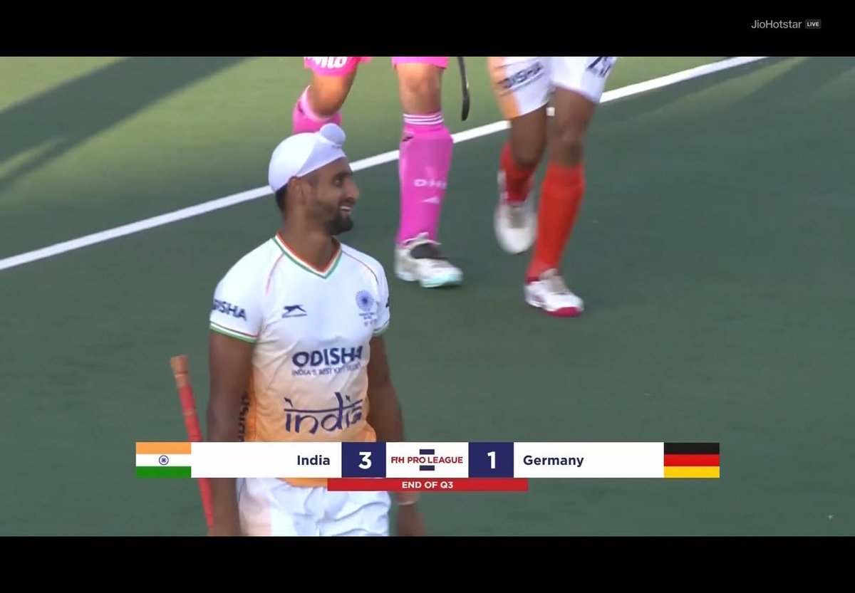 TheKhelIndia's tweet photo. END OF THE Q3 : ��🇳 INDIA 3-1 GERMANY 🇩🇪

The Boys need to win this now!!!!! 🤞 https://t.co/4gEz9ePWkT