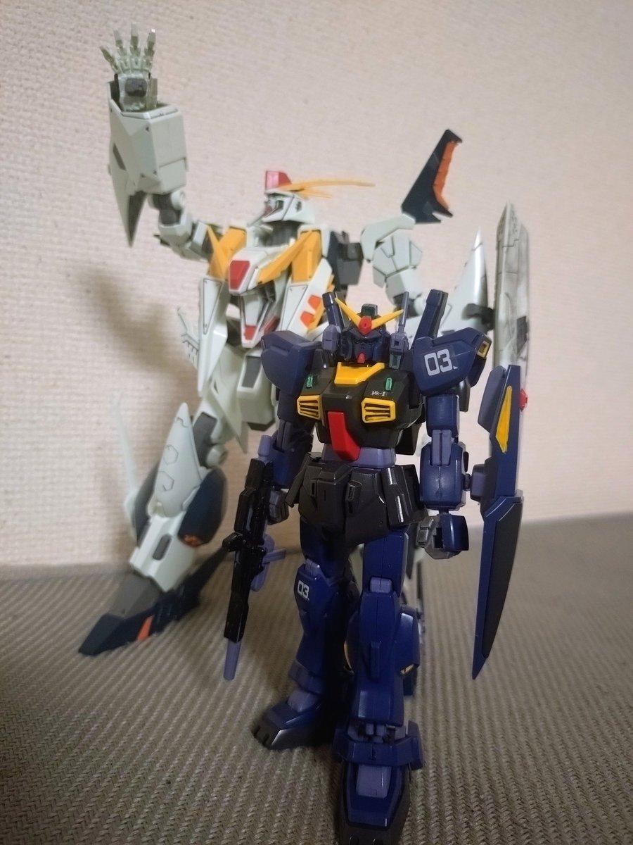 riinya86's tweet photo. クスィーキルケー仕様本体まで。
Mk-IIと比較したらホンマデカい。
同等スケールとは思えん。 https://t.co/1QtNkvb8B7