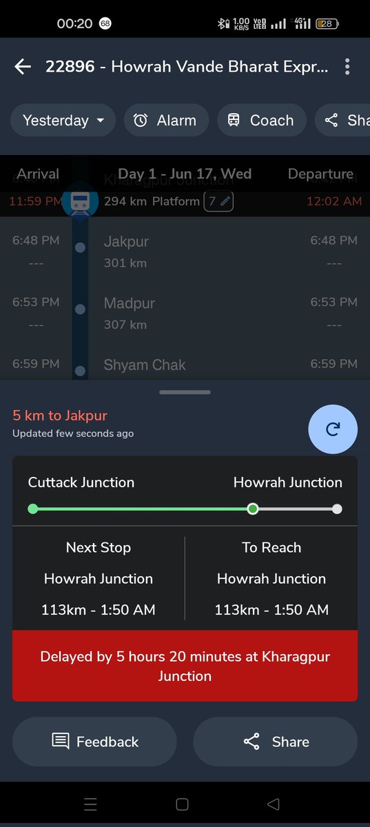 iAmSubrato's tweet photo. Pathetic Condition of Our Railways!!!! More than 5 Hours Delayed that too a Premium train like Vande Bharat Express?????? Pathetic Absolutely Pathetic... 
No update No Nothing Just Continuous Suffering! 

@AshwiniVaishnaw @RailMinIndia @EastCoastRail https://t.co/mCiK4LsGGE