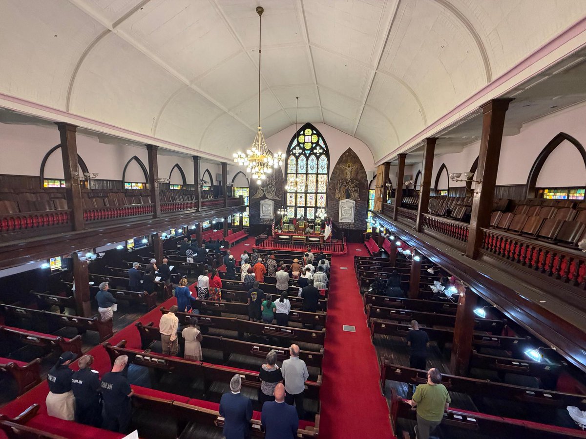 ABCNews4's tweet photo. Today at Mother Emanuel AME Church, they begin the day of remembrance for the Emanuel Nine with a noon prayer service. For more on what the church is doing throughout the evening, click here: https://t.co/0XabS3vhAb https://t.co/cfrUqBVUmF