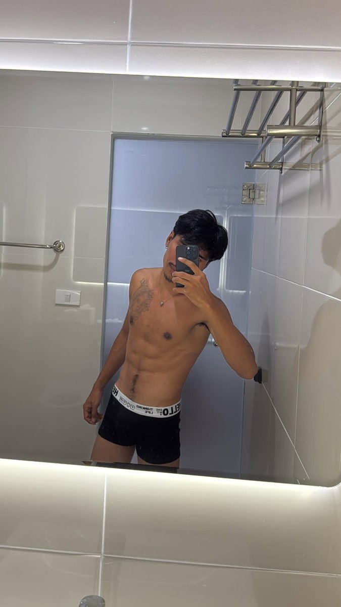 แม็ค นัม tweet media