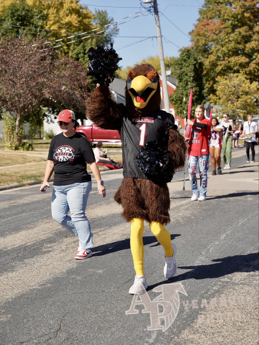 APFalconFB's tweet photo. Happy National Mascots Day from Freddie the Falcon!!! #RedPride #WhereYaFrom #FN5GL @TMobile https://t.co/6LJY8QRqP5
