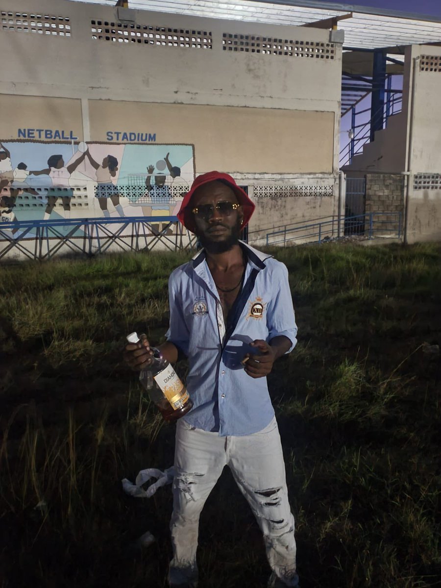 dreadyoungsta's tweet photo. miss my brother bad ic..continue to sleep in peace Jerry Diesel 😞🕊️ https://t.co/Y9p70bhbtM