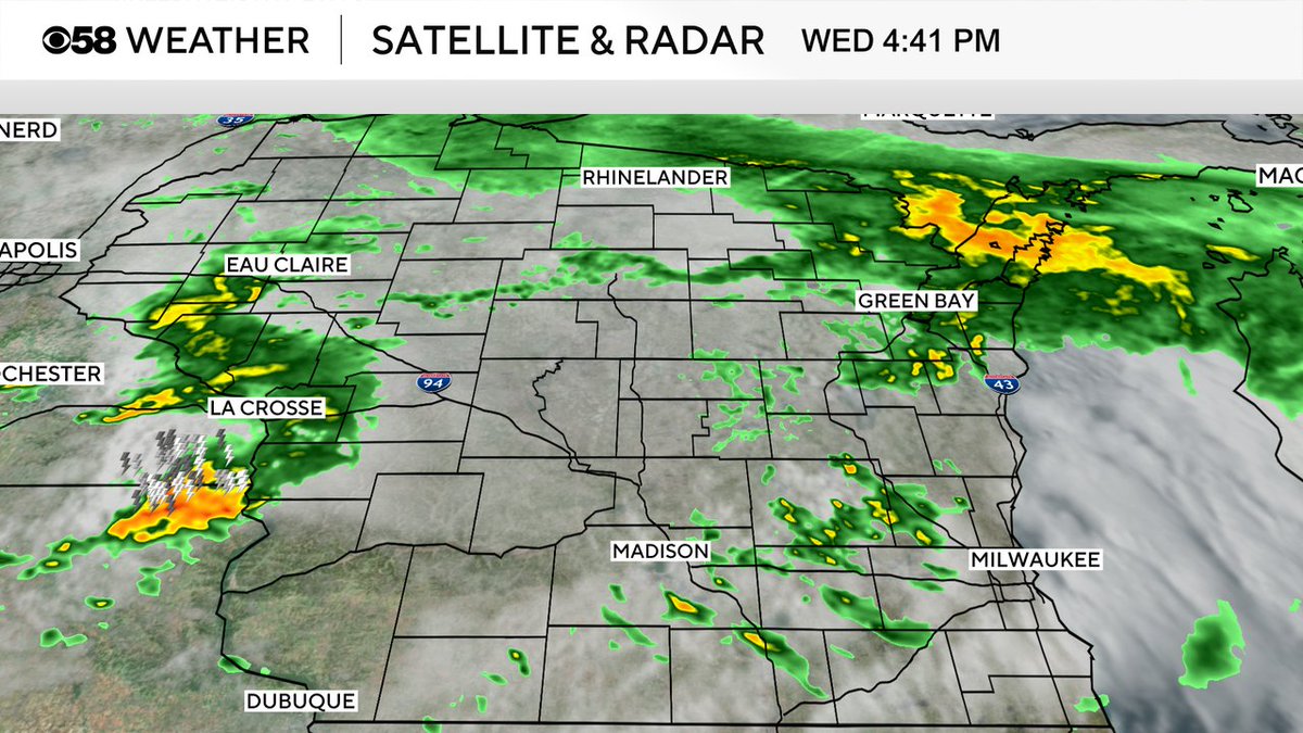 RebeccaSchuld's tweet photo. Here's the latest radar as of 4:42pm. Couple showers overhead with no lightning and a cluster of stronger storms to our west. All the activity continues to work eastward. https://t.co/3hzydAgIiW