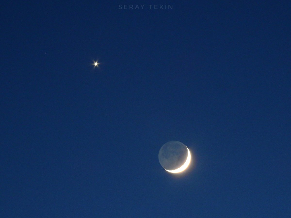 serayphoto's tweet photo. Batıda muhteşem bir görsel şölen var 
Venüs ve Hilal'in şovu ⭐️🌙🇹🇷 https://t.co/Hkoxx9jjhB
