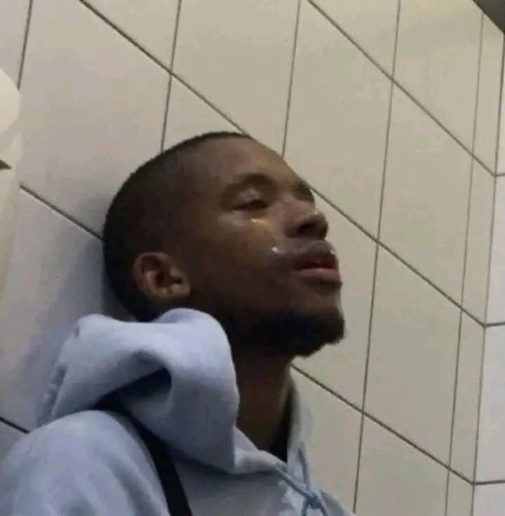 Harderm1105's tweet photo. When you couldn't sleep and you just have to sacrifice a child so you can sleep https://t.co/L5YROJQt8S