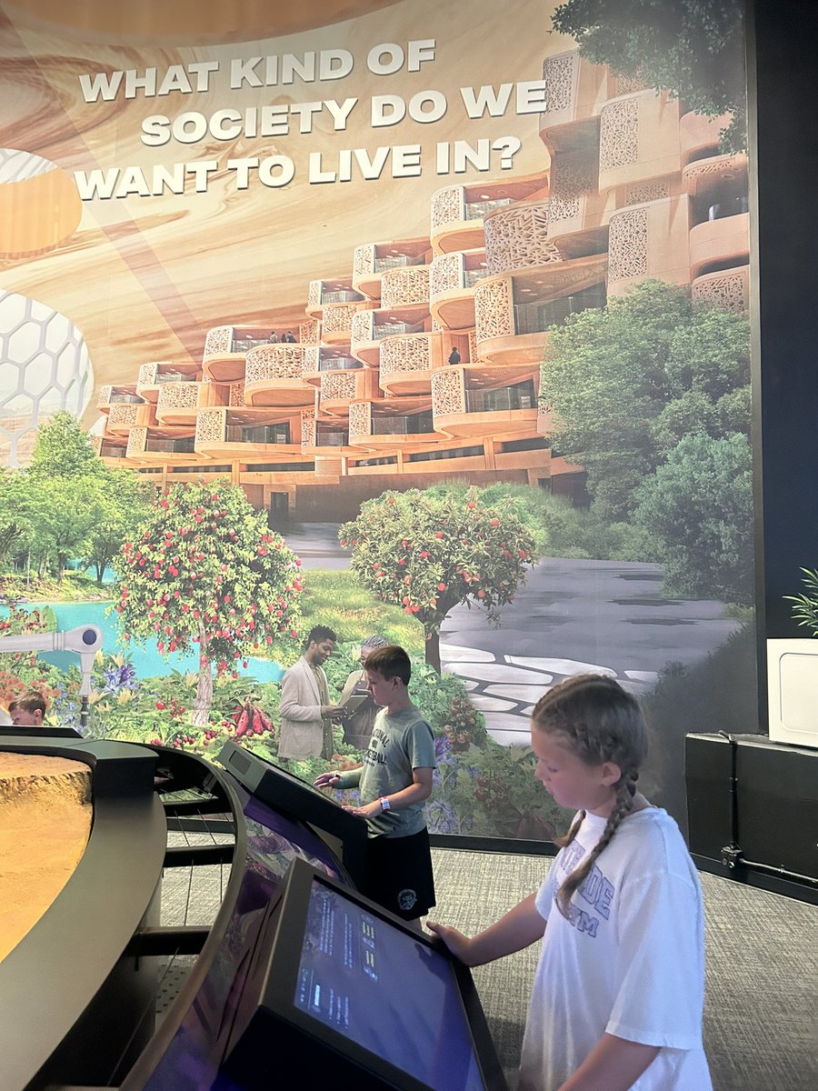 RyanKennedy_22's tweet photo. We didn't planet, but we ended up at the new @KaminScienceCtr with Grammy today.
#AddyDaddyAndColt https://t.co/5rciW6uXQC