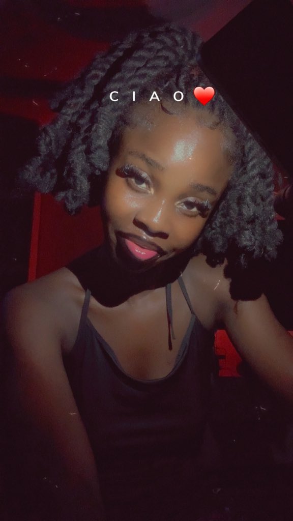shelly🌸 tweet media