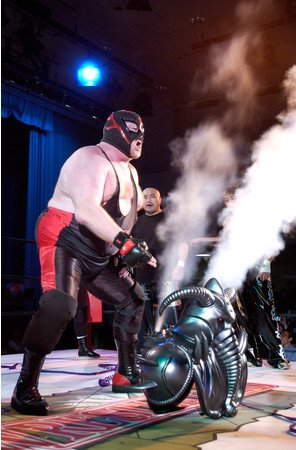 1VyjdxoLi901knq's tweet photo. 6/18追悼
ビッグバン・ベイダー
(プロレスラー)
2018年6月18日 死去 https://t.co/Mz8oR2WynE