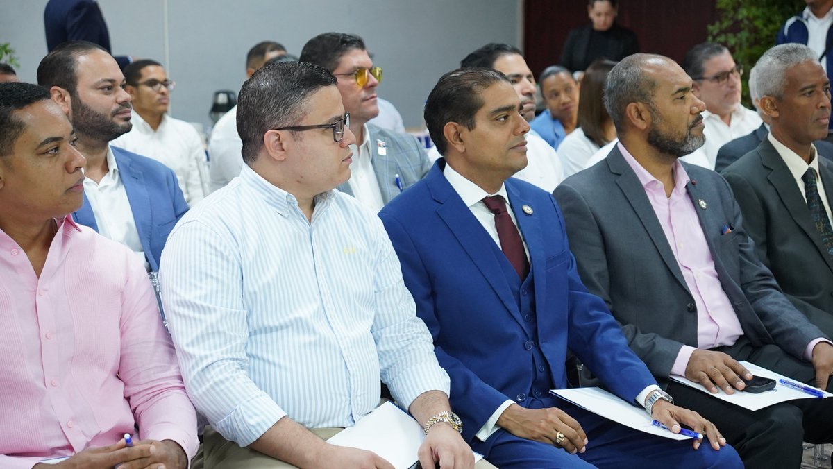 INDOCALRD's tweet photo. Encabezada por el viceministro de Seguridad Energética e Infraestructura de @energiayminasrd, Osiris Decena. https://t.co/g7bKa1ebbT