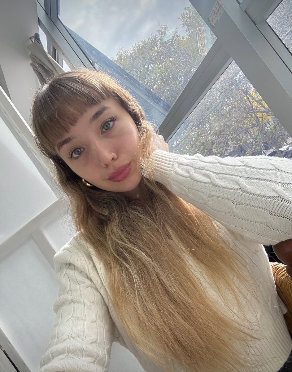 Cami tweet media