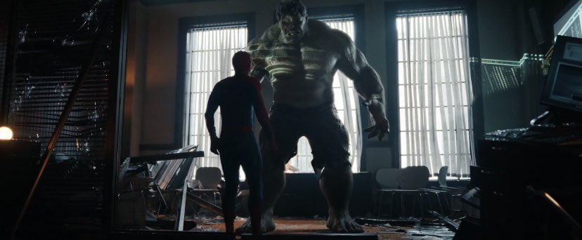 Mandevil23's tweet photo. @SpiderManMovie the new trailer looks spectacular https://t.co/q7GqPxXwNk